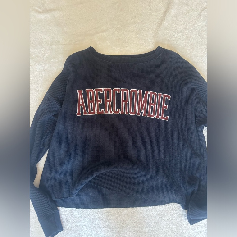 Abercrombie knitted tee/sweater
